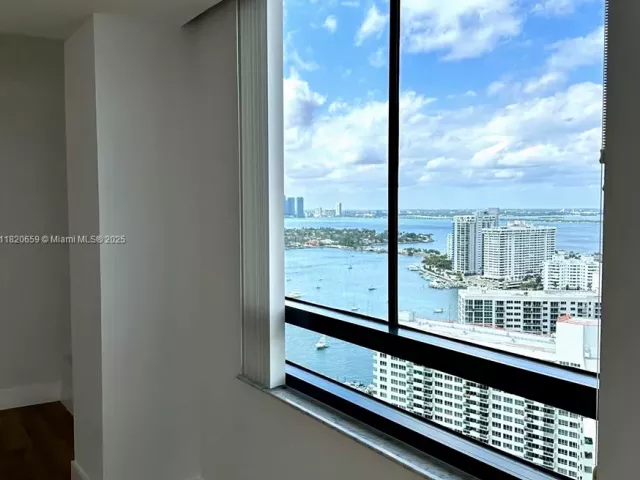 Продажа квартиры #3007 - фото 6171776