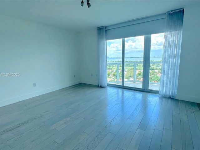 Квартира в аренду номер2203 - фото 6172862