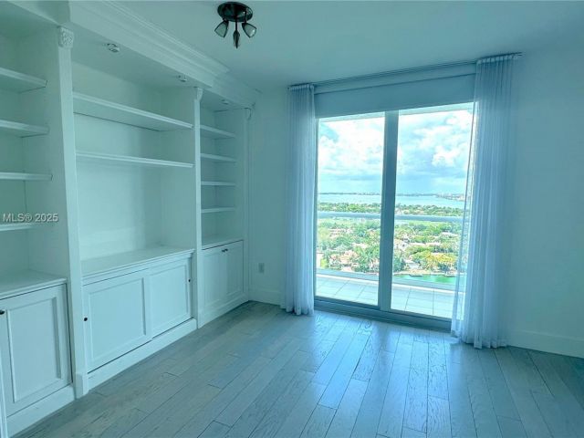 Квартира в аренду номер2203 - фото 6172866