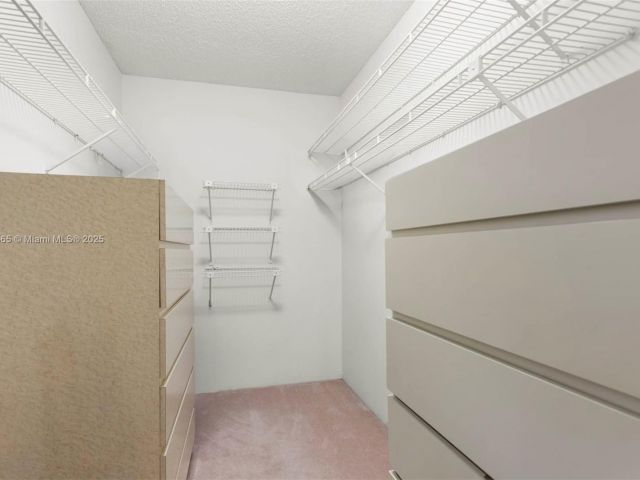 Продажа квартиры #6-A - фото 6184302