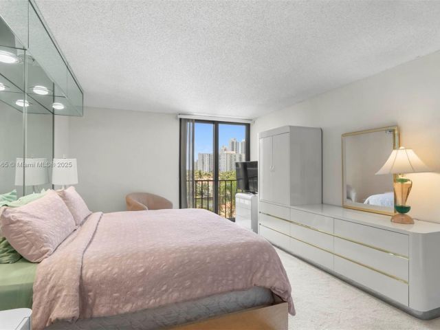 Продажа квартиры #6-A - фото 6184305