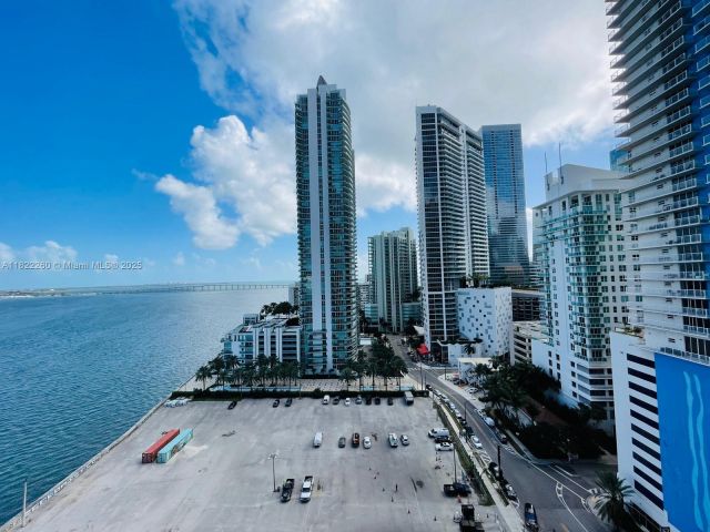 Продажа квартиры #1703 - фото 6173936