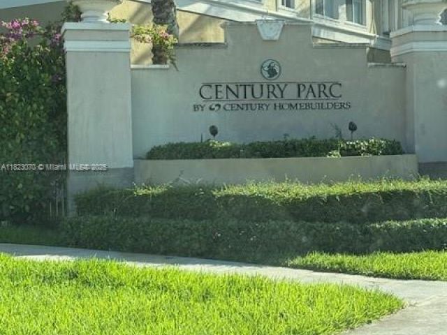 Продажа дома по адресу 8960 W Flagler St 1 - фото 6172194