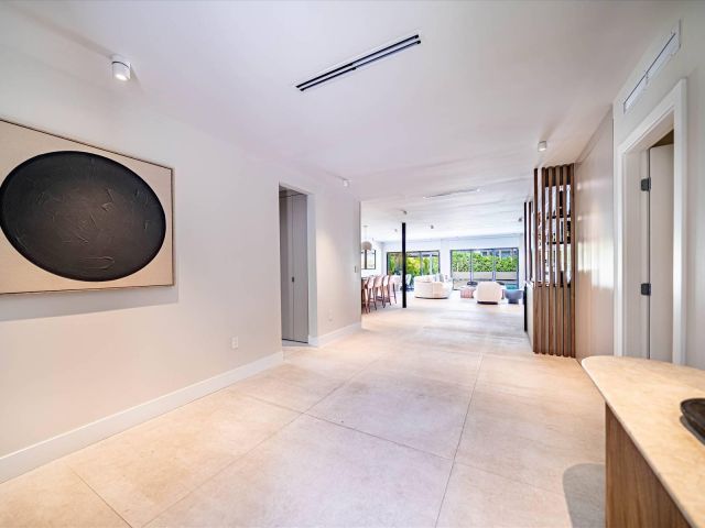 Дом в аренду по адресу 7610 Bayside Lane - фото 6486982