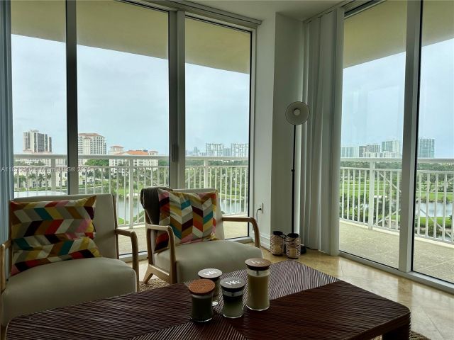 Продажа квартиры #914 - фото 6176560