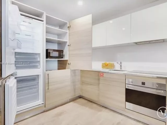 Продажа квартиры #N521 - фото 6173287