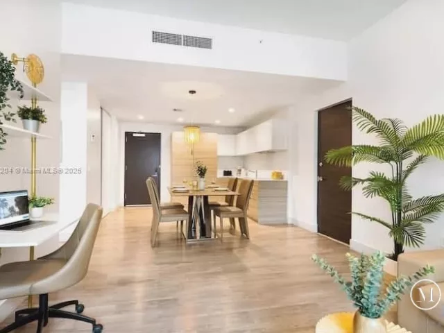 Продажа квартиры #N521 - фото 6173291