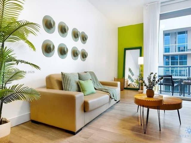 Продажа квартиры #N521 - фото 6173284