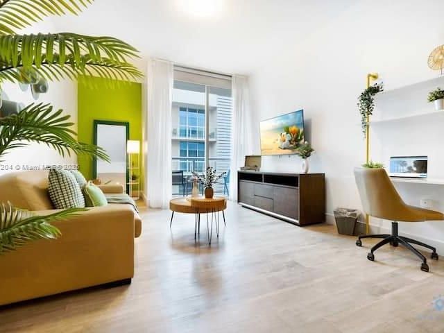 Продажа квартиры #N521 - фото 6173285