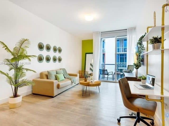 Продажа квартиры #N521 - фото 6173292