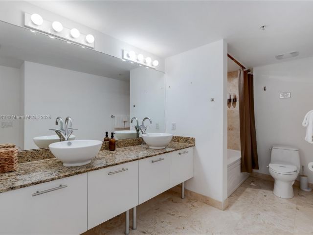 Квартира в аренду номер2107 - фото 6232371