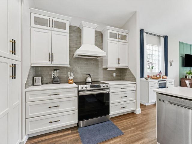 Продажа дома по адресу 13506 Carrick Green Court - фото 6215092