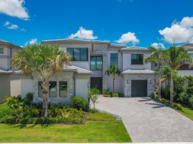 Дом в аренду по адресу 9451 Riverside Park Drive - фото 6372958