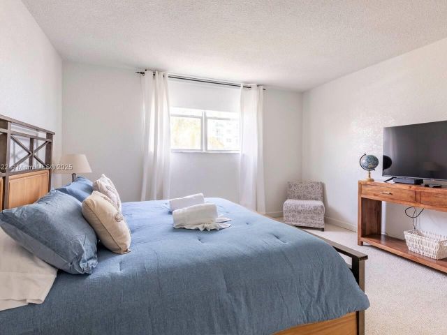 Продажа квартиры #5M - фото 6174483