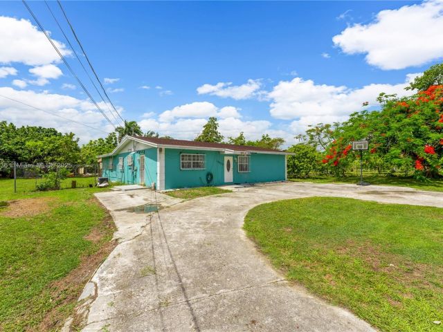 Продажа дома по адресу 18820 SW 316th St - фото 6173829