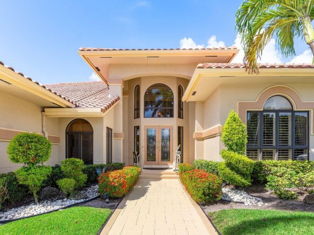 Продажа дома по адресу 4484 Bocaire Blvd Boulevard - фото 6317051