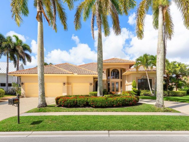 Продажа дома по адресу 4484 Bocaire Blvd Boulevard - фото 6317054