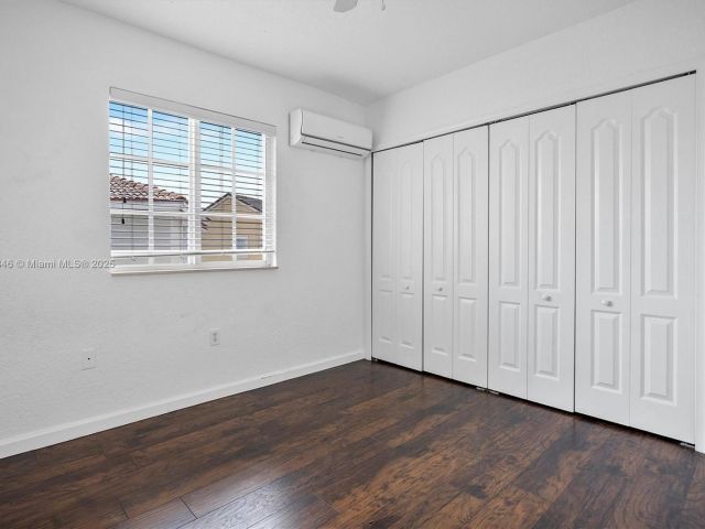 Продажа дома по адресу 27681 SW 139th Pl - фото 6188142