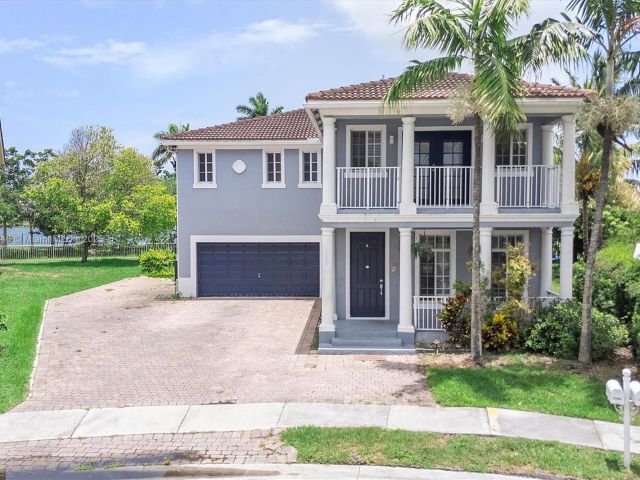 Продажа дома по адресу 27681 SW 139th Pl - фото 6188160