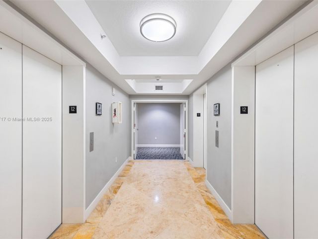 Продажа квартиры #1203 - фото 6176897