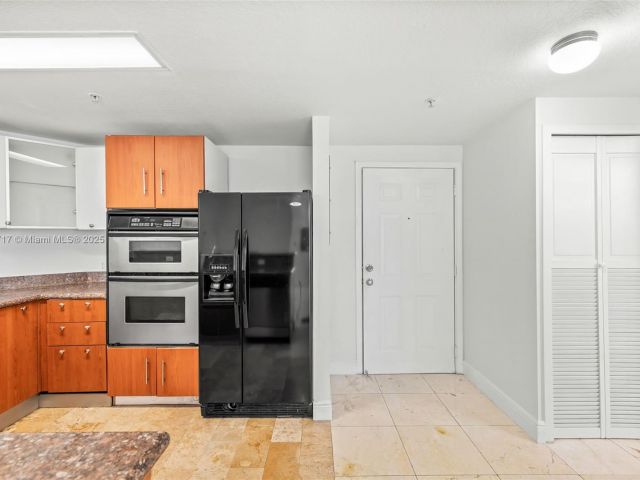 Продажа квартиры #1203 - фото 6176908