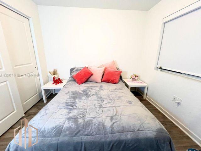 Дом в аренду по адресу  - фото 6175041