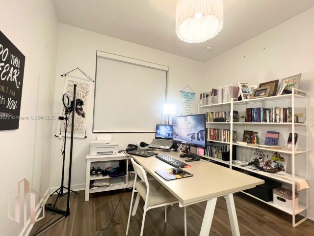 Дом в аренду по адресу  - фото 6175047