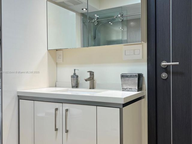 Квартира в аренду номер1505 - фото 6198891