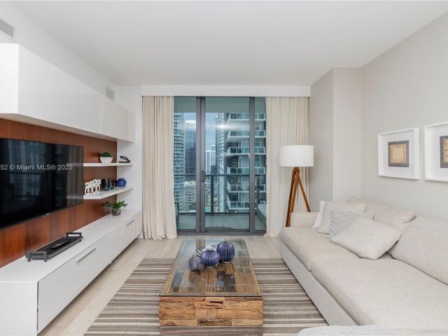 Квартира в аренду номер2210 - фото 6176950