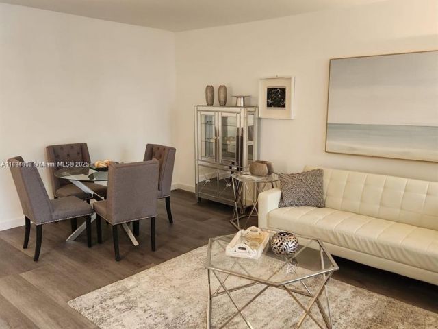 Продажа квартиры #4N - фото 6176530