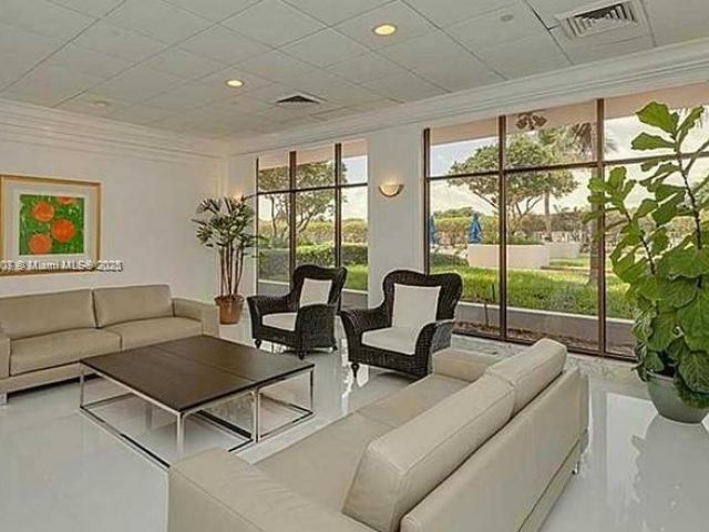 Продажа квартиры #4N - фото 6176535