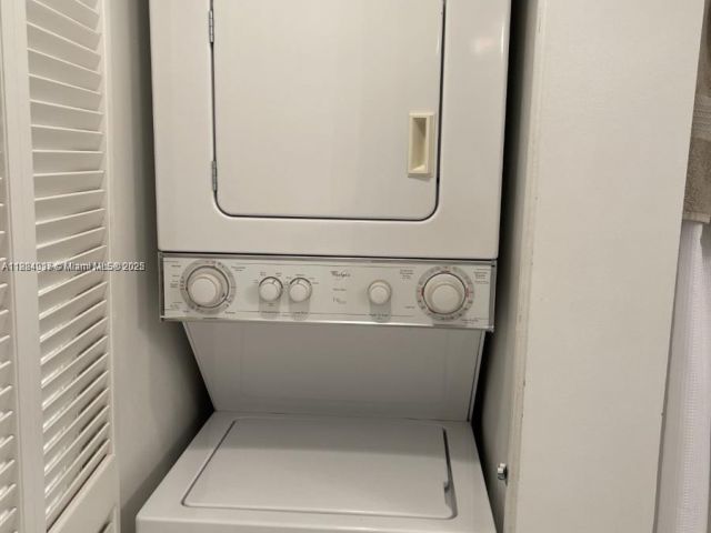 Продажа квартиры #1518 - фото 6176783