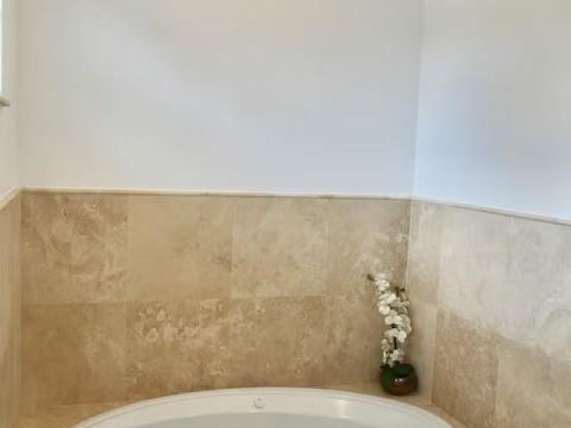 Дом в аренду по адресу 700 SW 8th Way - фото 6176418