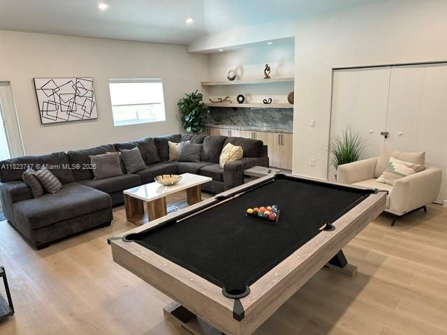 Продажа дома по адресу 11530 NE 7th Ave - фото 6223856