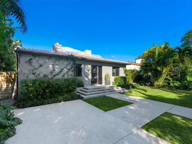 Дом в аренду по адресу 861 NE 74th St - фото 6175545