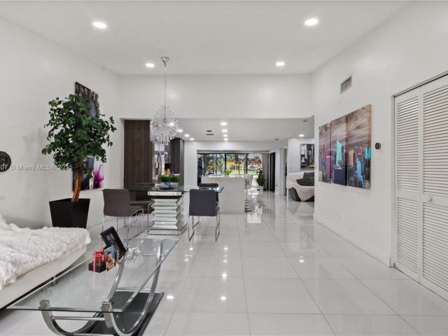 Продажа дома по адресу 9443 SW 151st Ave - фото 6190480