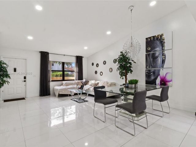 Продажа дома по адресу 9443 SW 151st Ave - фото 6190481