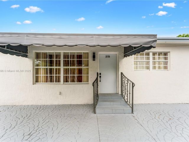 Продажа дома по адресу 3150 NW 90th St - фото 6175495