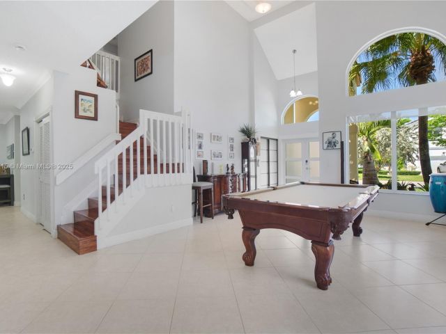 Продажа дома по адресу 801 NW 156th Ave - фото 6178505