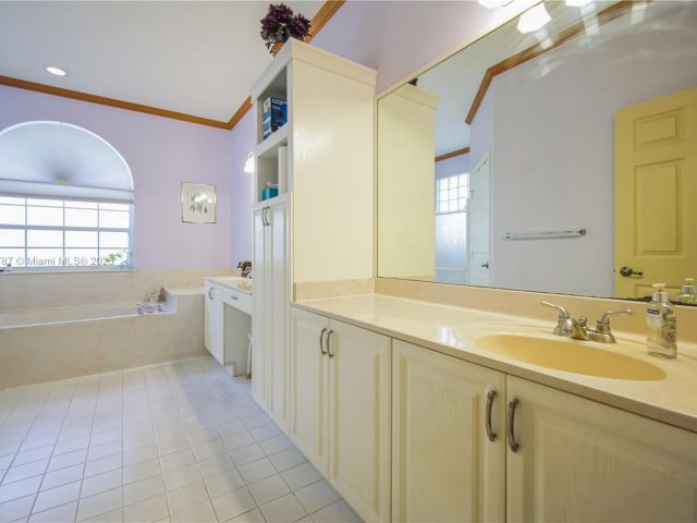 Дом в аренду по адресу 12620 Countryside Ter - фото 6176259