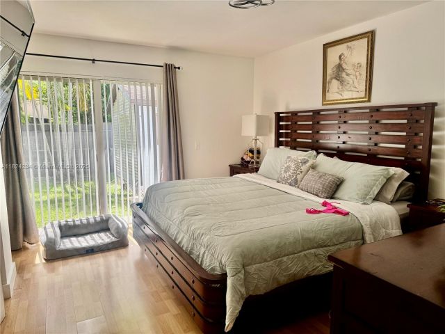 Продажа дома по адресу 20125 SW 124th Ave - фото 6189836