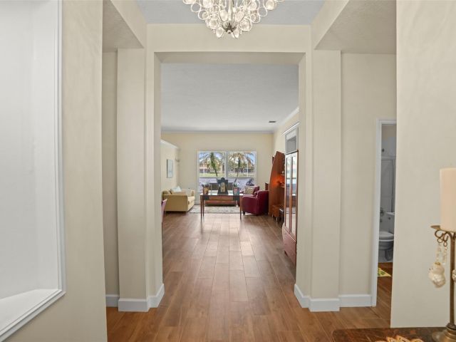 Продажа дома по адресу 16332 N Segovia Cir - фото 6176479