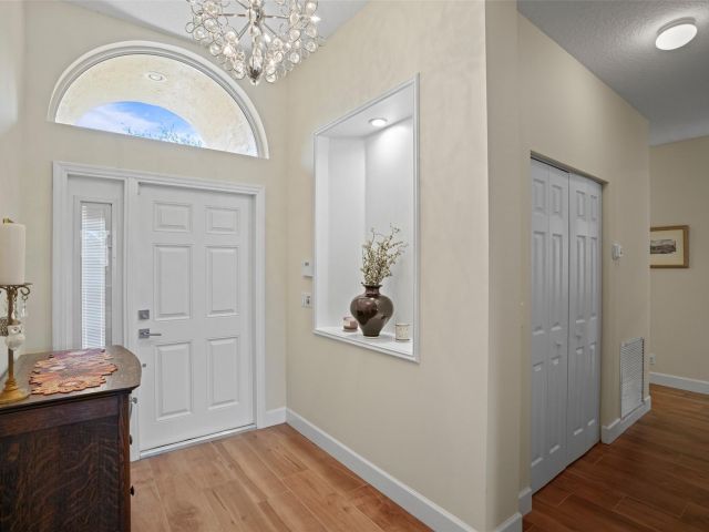 Продажа дома по адресу 16332 N Segovia Cir - фото 6176480