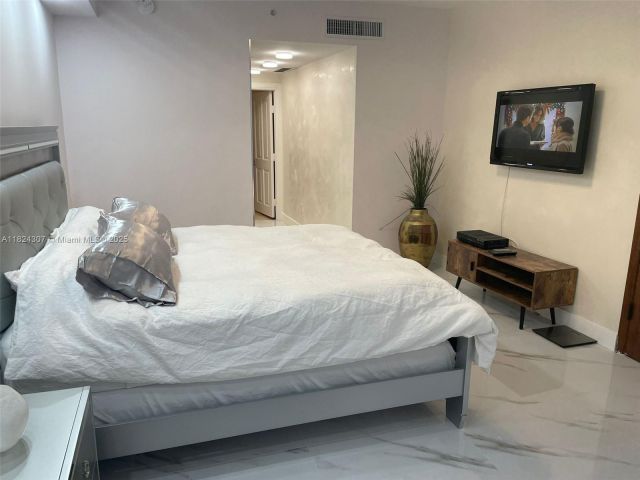 Квартира в аренду номер4102 - фото 6177745