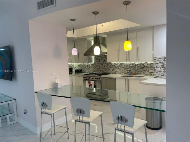 Квартира в аренду номер4102 - фото 6177755