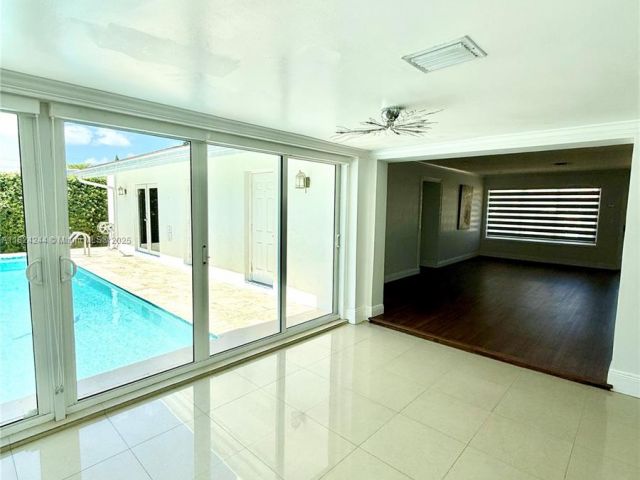 Продажа дома по адресу  - фото 6195855