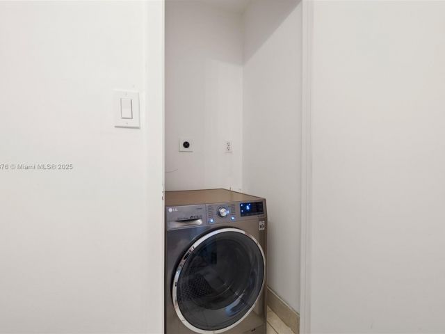 Продажа квартиры #2514 - фото 6181007