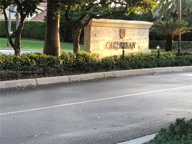 Дом в аренду по адресу 10932 NW 69 ST - фото 6179086