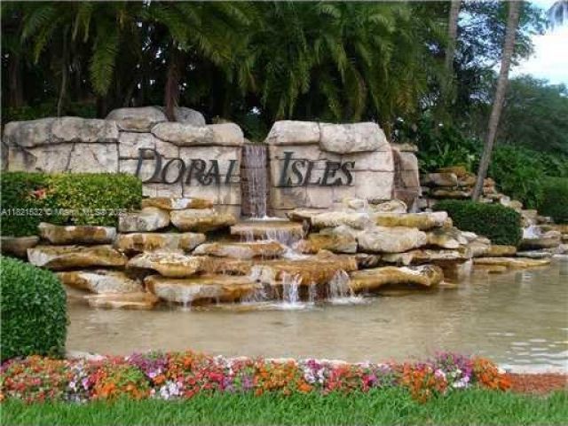 Дом в аренду по адресу 10932 NW 69 ST - фото 6179087