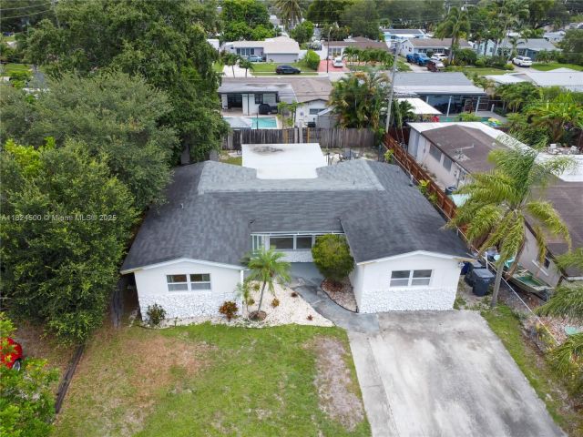 Продажа дома по адресу 6459 Evans St - фото 6182751